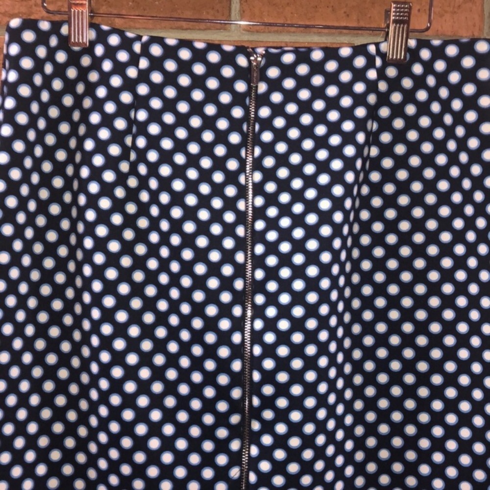 💙T TAHARI💙EXPOSED BACK ZIP PENCIL SKIRT💙 - Picture 6 of 8